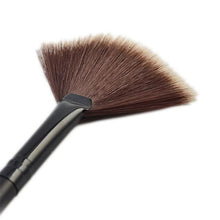 Pro Women Lady Large Fan Shape Soft Blush Face Powder Foundation Cosmetic Brushes Makeup Professional Blush Tools ILML