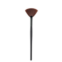 Fan makeup brushes GUJHUI Professional Eyeshadow eyebrow make up brushes Foundation Blush Brush pinceaux cosmetics Tools ILML