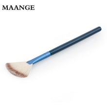 Makeup Brushes Powder Foundation Eyeshadow Concealer Blending Cosmetics Fan Shape Brush Professional Make up Brushes ILML