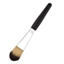 professional Wooden Hle Powder Blush Brush Foundation makeup brushes Eyebrow Concealer make up brushes maquillage Tools ILML