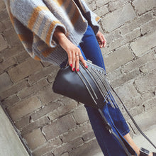 Women bag Fringe Tassel Chain Shoulder Bag Women Messenger Bag Crossbody Hbag Satchel bolsos ILML