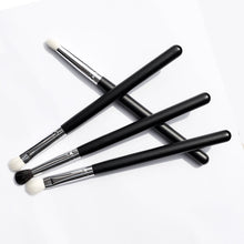 4 pcs Makeup Brushes Professional Makeup Hair Brush Eyeshadow Blending Powder Foundation Make Up Paint Brush Brushes ILML