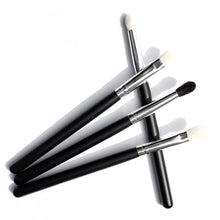 4 pcs Makeup Brushes Professional Makeup Hair Brush Eyeshadow Blending Powder Foundation Make Up Paint Brush Brushes ILML