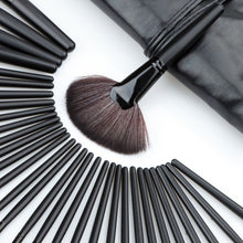 MAANGE Professional 32pcss Cosmetic Facial Make up Brush Kit Wool Makeup Brushes Tools Set with Black Leather Case S1 ILML