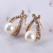 South Korea Jewelry Butterfly Earrings Pink Jewelry Earrings Alloy Opal Rhinstone Stud Ear S1 ILML