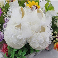 Baby Girls First Walkers Pink Flowers Lace born Baby Shoes Soft Sole 2 Colors  ILML