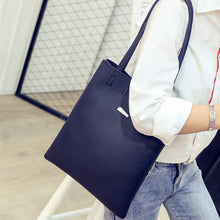 Bolsas Femininas Small Shoulder Bag Litchi Stria Leather Pattern Designer Bag Women Messenger Bags for Women Hbag Clutch ILML