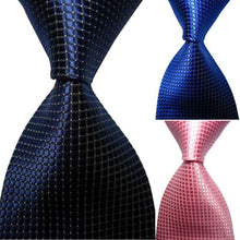Casual Slim Men Ties Small Plaid Skinny Neck Party Wedding Tie Silk Necktie ILML