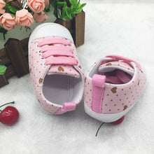 Cute Love Polka Dot Print Crib Shoes Boys Girls Laces Up Anti-Slip Sneaker ILML