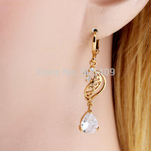 Elegant 18k Golden Plated Crystal Charm Jewelry Dangle Earrings for Women Ladies ILML