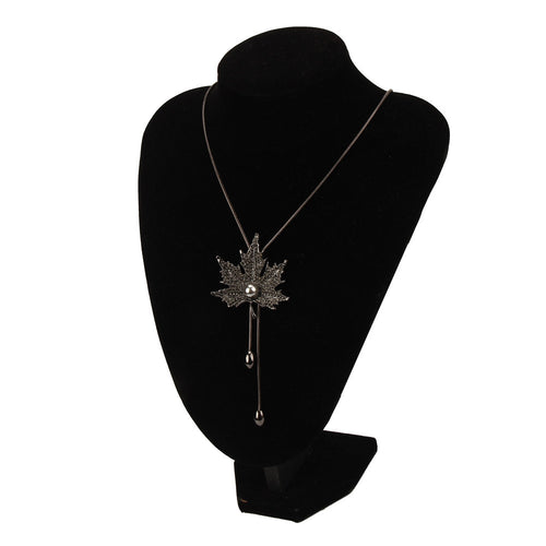 Jewelry Maple Leaf Long Beaded Chain Necklaces Pendant Necklace Women Office Lady Imitation Pearl Jewelry Gifts ILML