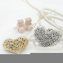 Hollow Carved Peach Heart Rhinestone Women Lady Long Necklace Bronze Silver Golden Jewelry ILML