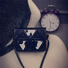 Women bag Triangle Stitching Retro Shoulder messenger bags hbags women famousleather hbag designer ILML