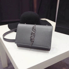 Forward Women Girl Leather Mini Small Feather Metal Chain Shoulder Bag Messenger  ILML