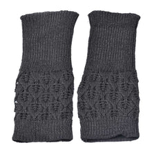Forward Half Finger Hollow Out Leaves Warm Free Size Wrist Gloves Mittens  ILML