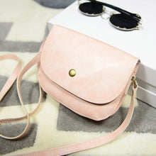Forward Retro Women Messenger Bags Chain Leather Shoulder Bag Crossbody  ILML