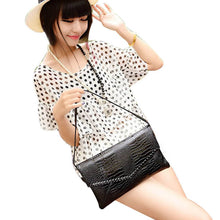 Forward Women Crocodile Envelope Bag Casual Messenger Bags Shoulder Bags Crossbody Bag Hbags  ILML