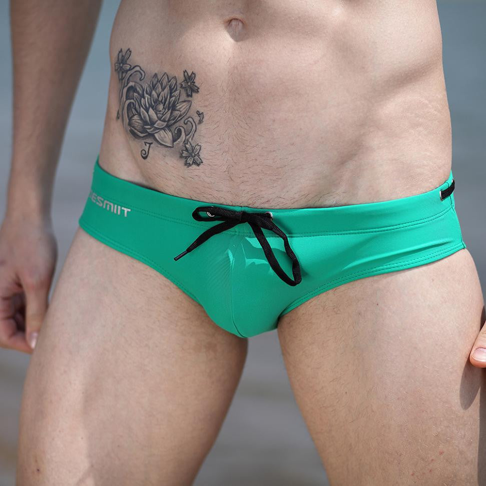 Sexy Men's Classic Triangular Briefs Beach Slim Swimwear Underwear ILML