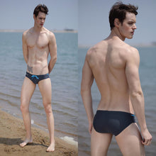Sexy Men's Classic Triangular Briefs Beach Slim Swimwear Underwear ILML
