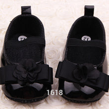 born 3-15M Baby Girl Shoes First Walkers Lovely Sneakers Infant Kids Girls Princess Shoes  ILML