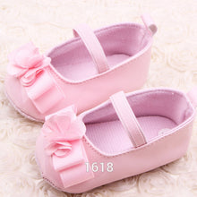 born 3-15M Baby Girl Shoes First Walkers Lovely Sneakers Infant Kids Girls Princess Shoes  ILML