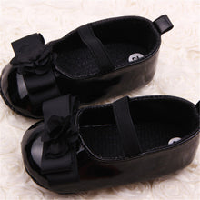 born 3-15M Baby Girl Shoes First Walkers Lovely Sneakers Infant Kids Girls Princess Shoes  ILML