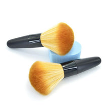 Professional Blush makeup brushes GUJHUI Eyeshadow Powder Foundation Contour ovale makeup brush pinceaux maquiagem cosmetics ILML