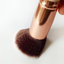 Professional GUJHUI Face makeup brushes Powder Foundation Hair brush Cream Liquid Contour make up brushes maquillage cosmetics ILML