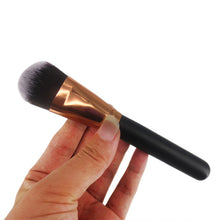 Professional GUJHUI Wood makeup brushes Eyeshadow Powder Foundation Contour Brush pinceaux maquillage ake up brushes cosmetics ILML