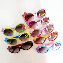 Sun Glasses for Toddlers Kids Plastic Frame Sunglasses Girls Baby Bowknot Cat Eye Shades Goggles Eyewear UV400 ILML