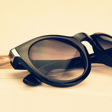 Sun Glasses for Women Men Unisex Round Sunglasses Rivet Plastic Frame Round Eyeglasses Eyewear Glasses ILML