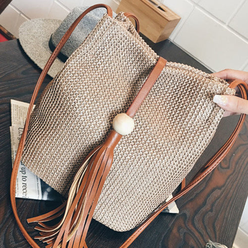 The Fringed Shoulder Bag Casual women bag Woven Straw Tassel Hbag Messenger Bags Travel beach bags ILML