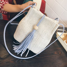 The Fringed Shoulder Bag Casual women bag Woven Straw Tassel Hbag Messenger Bags Travel beach bags ILML