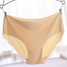 Women Sexy Solid Invisible Seamless Soft Thongs Lingerie Briefs Hipster Underwear Panties ILML