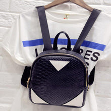 Women backpack Serpentine Leather Shoulder Bag School Backpack for girls Travel backpacks Satchel Schoolbags Mochila ILML