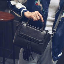 Women bag Leather Tassel crossbody Hbag Shoulder Bag Large Tote Ladies Purse famouswomen messenger bags ILML